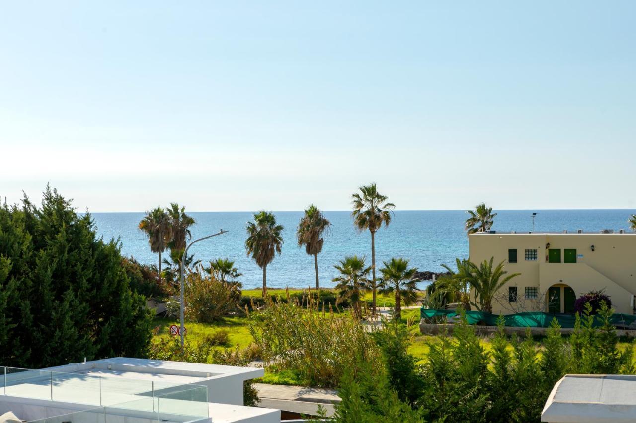 Villa Laurus 6, Walking Distance To The Beach Paphos Esterno foto