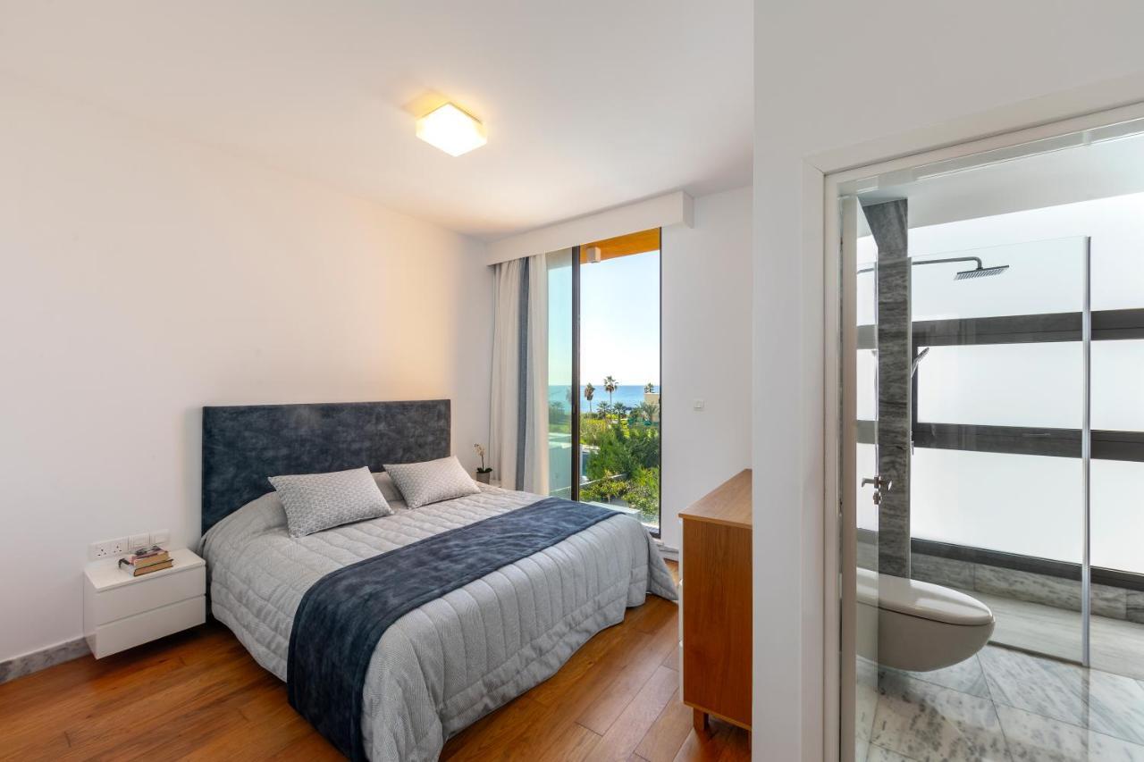 Villa Laurus 6, Walking Distance To The Beach Paphos Esterno foto